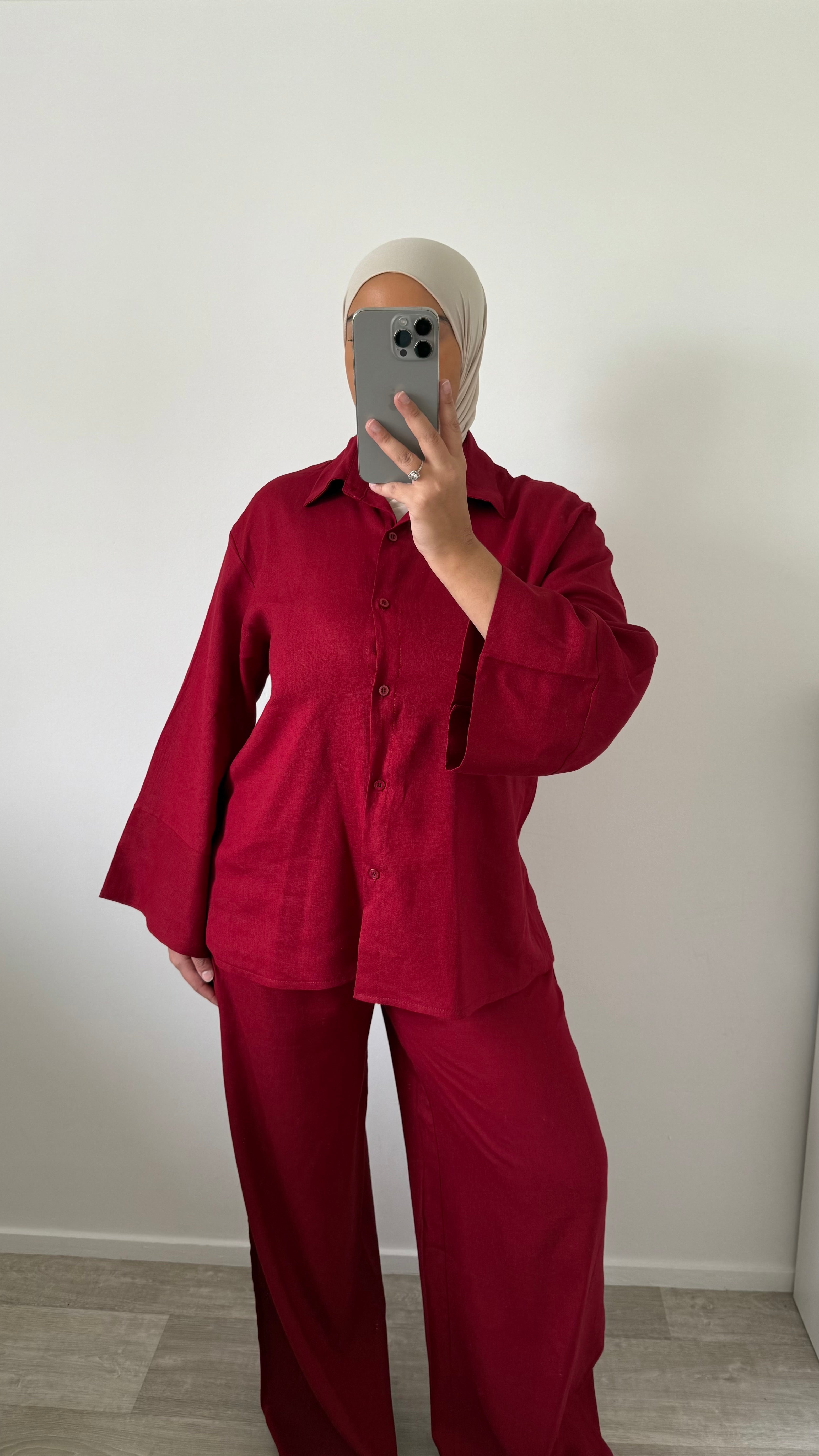 ENSEMBLE LIN ROUGE